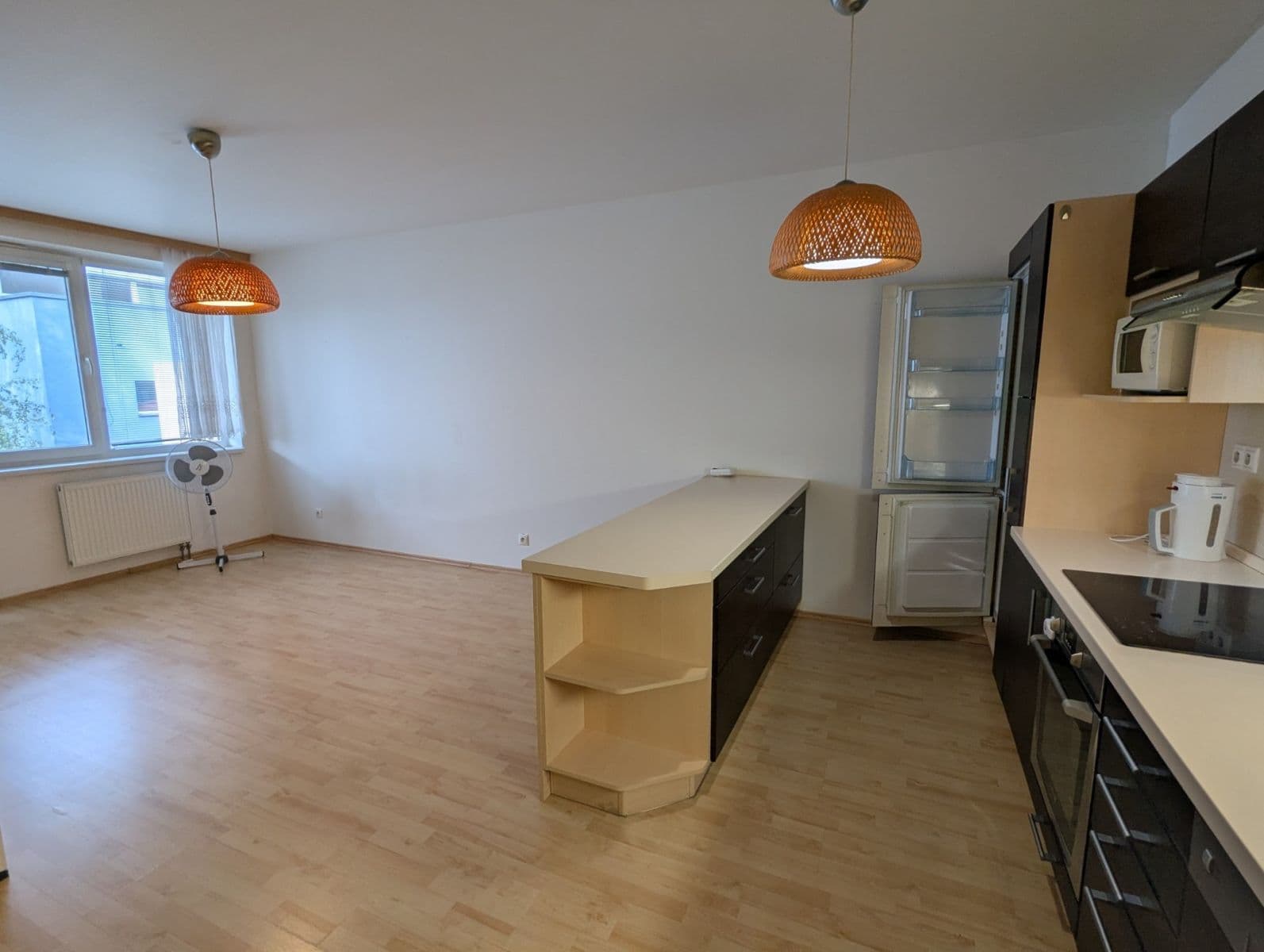 Pronájem bytu 2+kk 57 m², U Hostavického potoka, Praha, Praha Pronájem bytu 2+kk 57 m², U Hostavického potoka, Praha, Praha