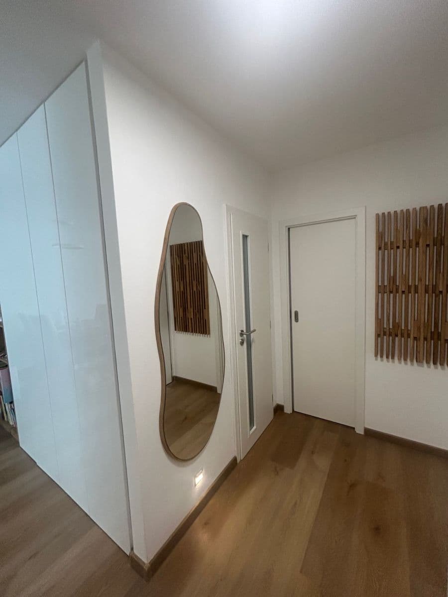 Prodej bytu 3+kk 70 m², Rezlerova, Praha, Praha Prodej bytu 3+kk 70 m², Rezlerova, Praha, Praha