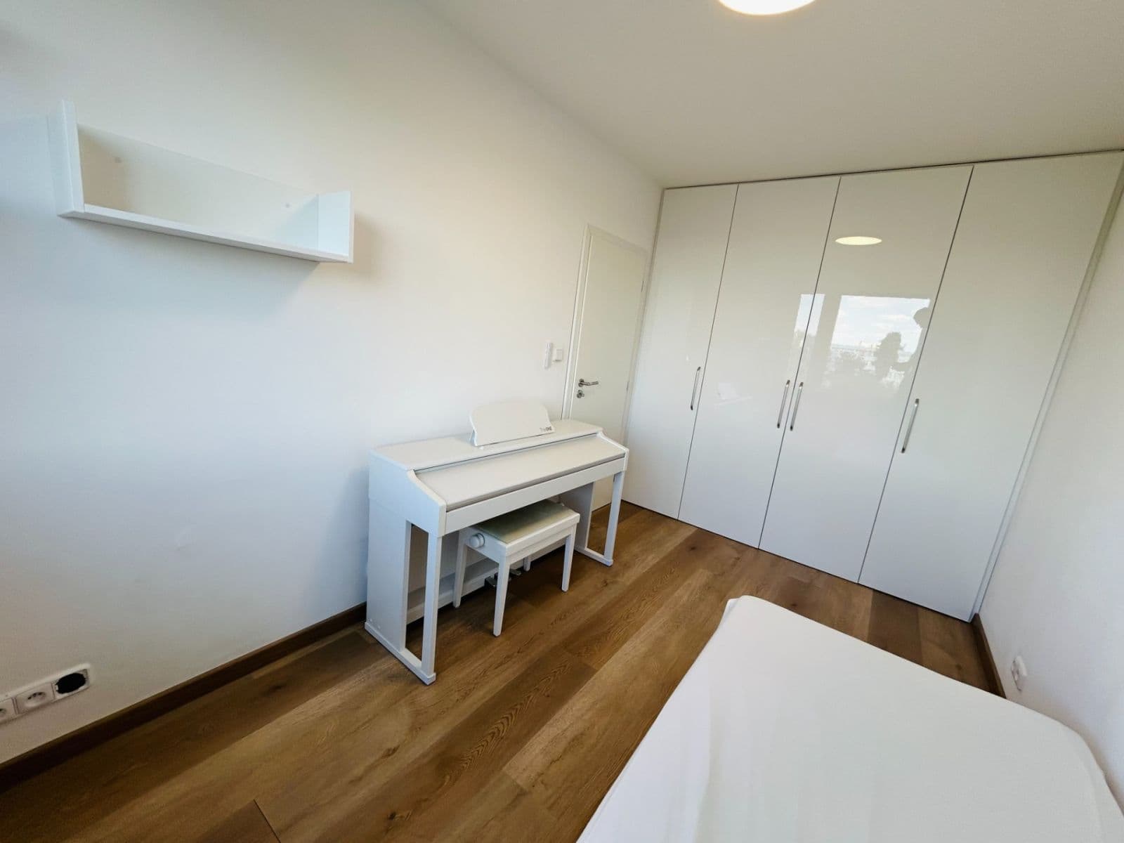 Prodej bytu 3+kk 70 m², Rezlerova, Praha, Praha Prodej bytu 3+kk 70 m², Rezlerova, Praha, Praha