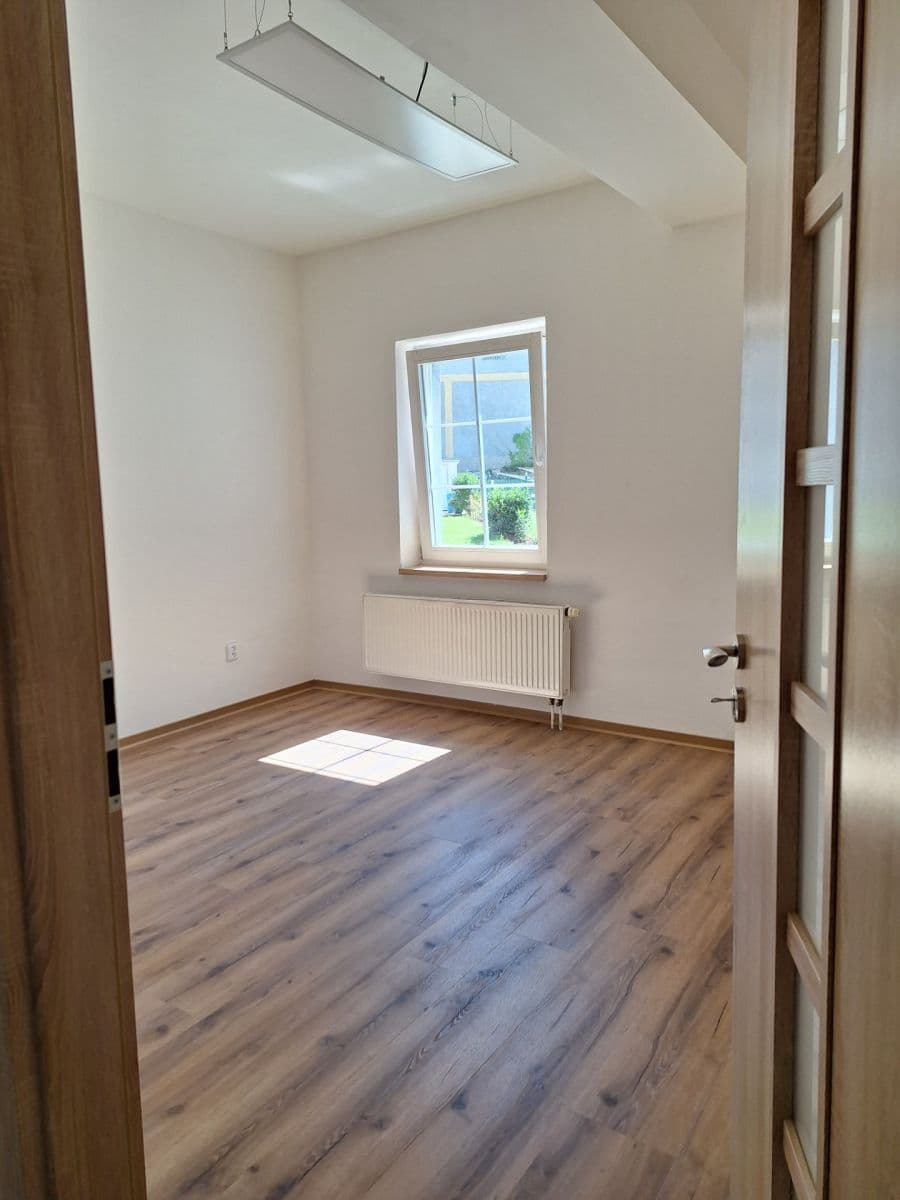Pronájem bytu 3+kk 66 m², Úhonická, Jeneč, Středočeský kraj Pronájem bytu 3+kk 66 m², Úhonická, Jeneč, Středočeský kraj