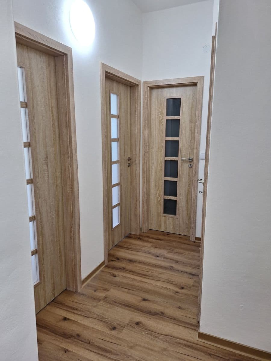 Pronájem bytu 3+kk 66 m², Úhonická, Jeneč, Středočeský kraj Pronájem bytu 3+kk 66 m², Úhonická, Jeneč, Středočeský kraj