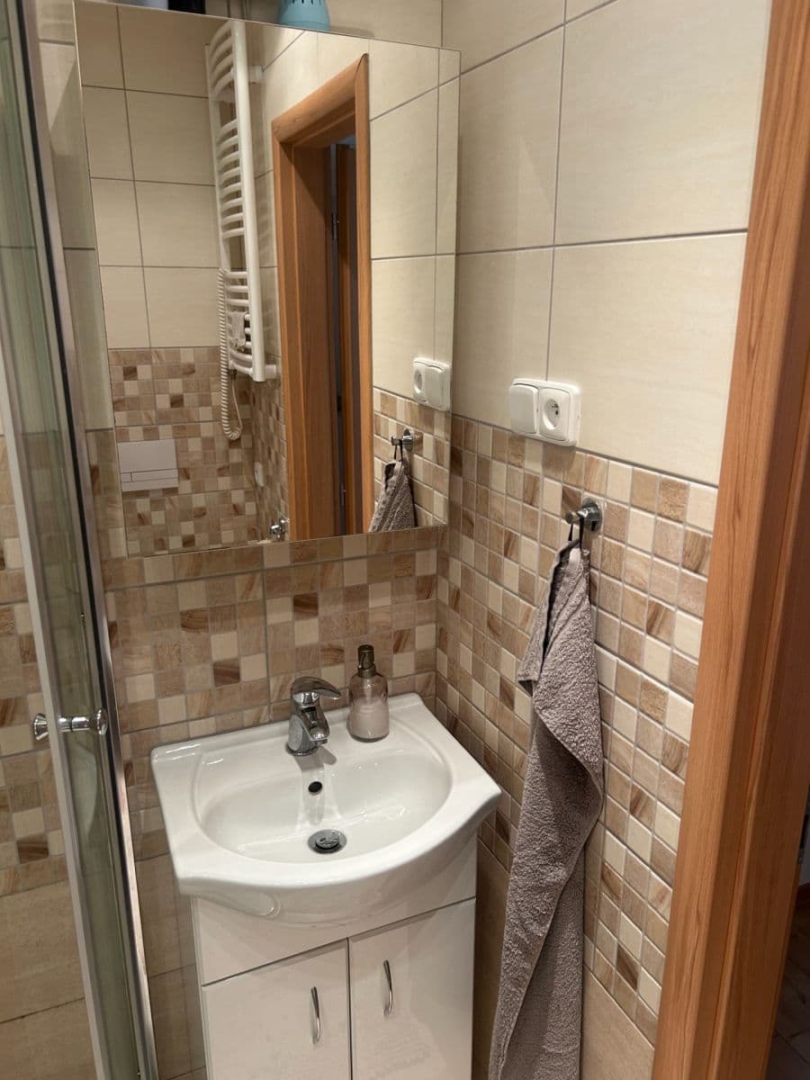 Pronájem bytu 2+kk 38 m², Na Volánové, Praha, Praha Pronájem bytu 2+kk 38 m², Na Volánové, Praha, Praha