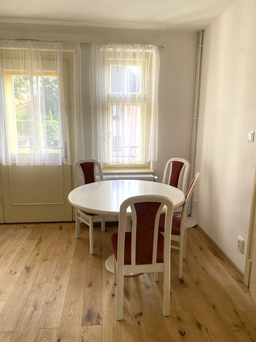 Pronájem bytu 3+1 78 m², Panenská, Jablonec nad Nisou, Liberecký kraj Pronájem bytu 3+1 78 m², Panenská, Jablonec nad Nisou, Liberecký kraj