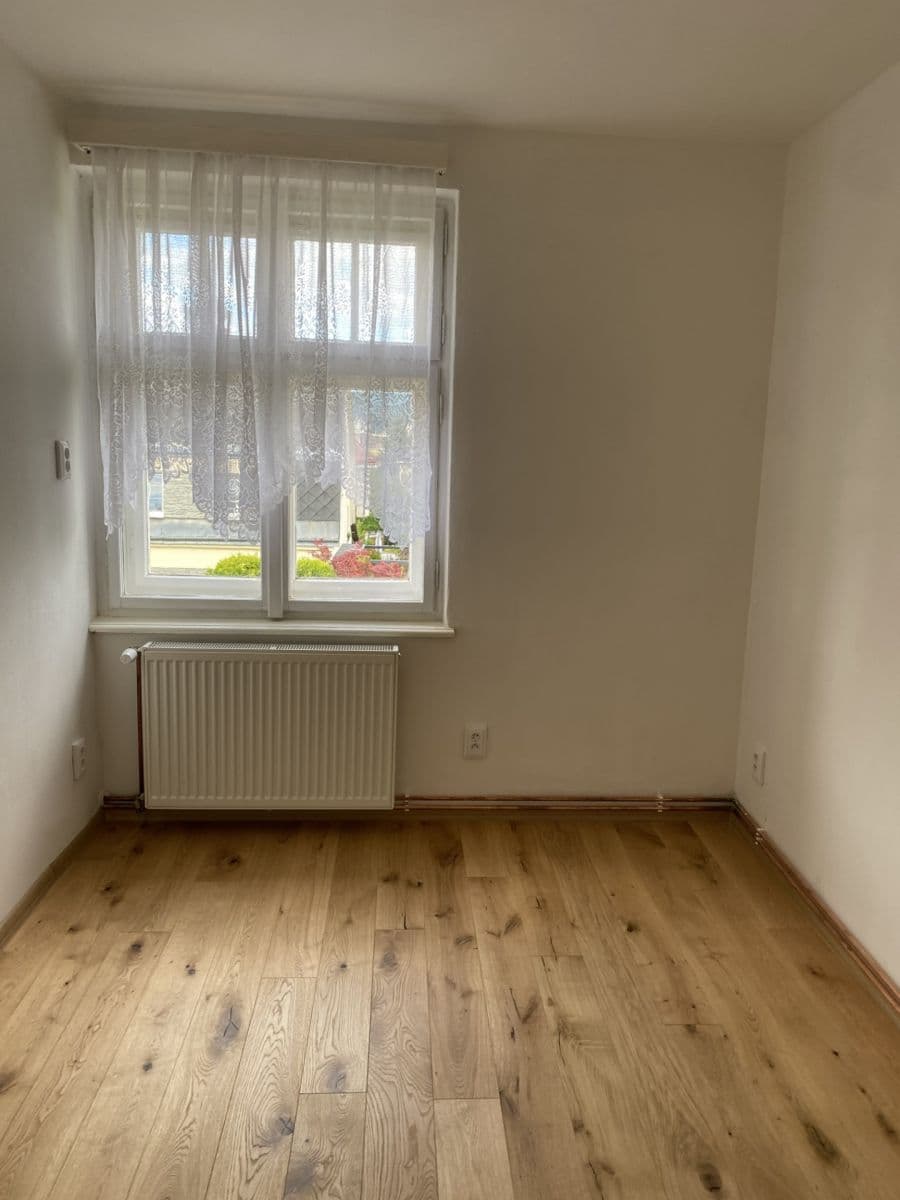 Pronájem bytu 3+1 78 m², Panenská, Jablonec nad Nisou, Liberecký kraj Pronájem bytu 3+1 78 m², Panenská, Jablonec nad Nisou, Liberecký kraj