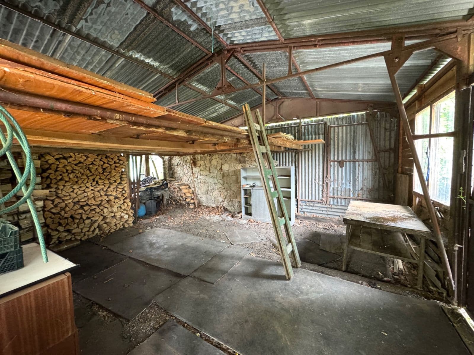 Prodej domu 110 m², pozemek 3.996 m², Karlovarská, Perštejn, Ústecký kraj Prodej domu 110 m², pozemek 3.996 m², Karlovarská, Perštejn, Ústecký kraj