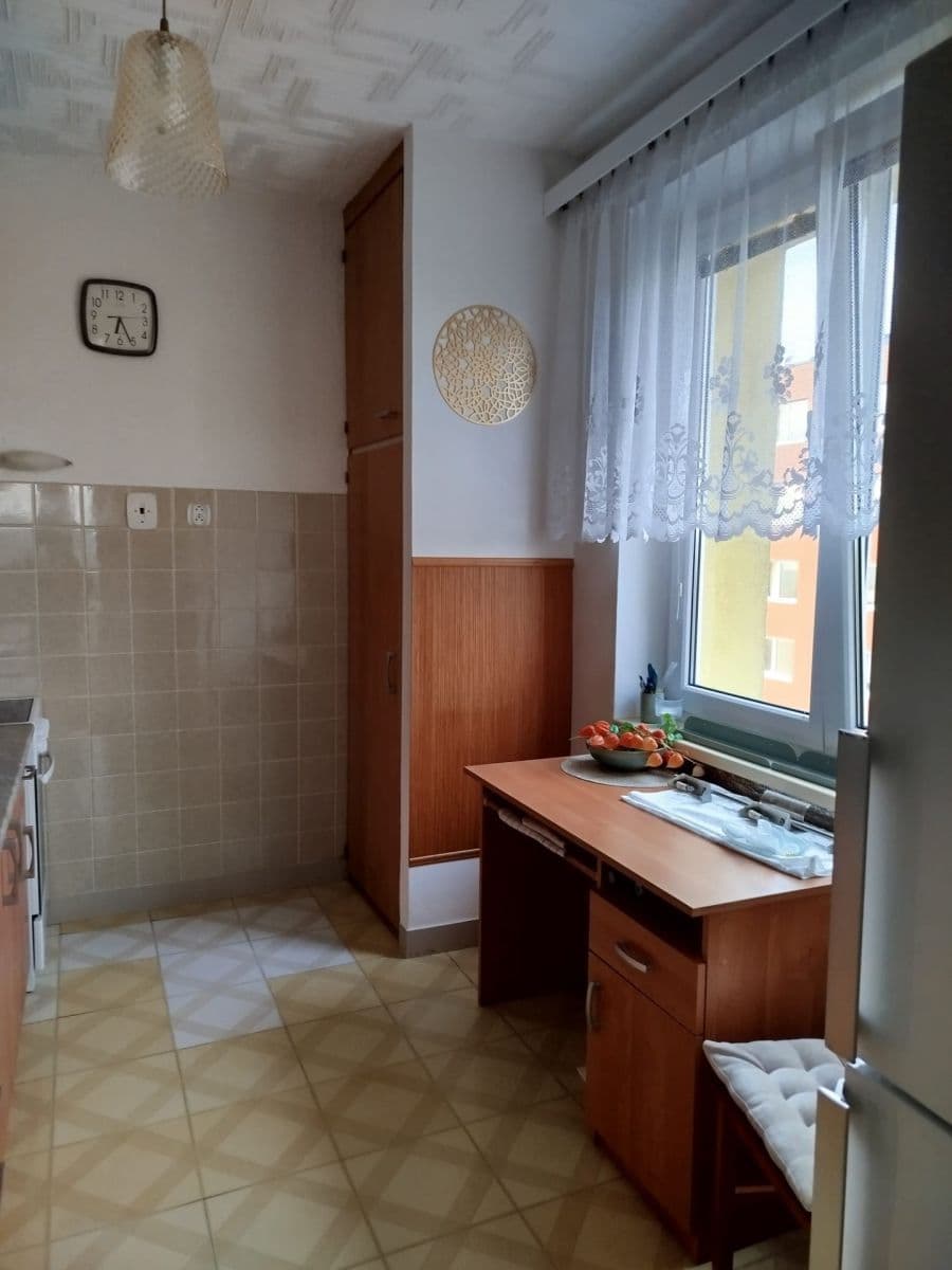 Pronájem bytu 2+1 56 m², Dělnické nám., Třebíč, Kraj Vysočina Pronájem bytu 2+1 56 m², Dělnické nám., Třebíč, Kraj Vysočina