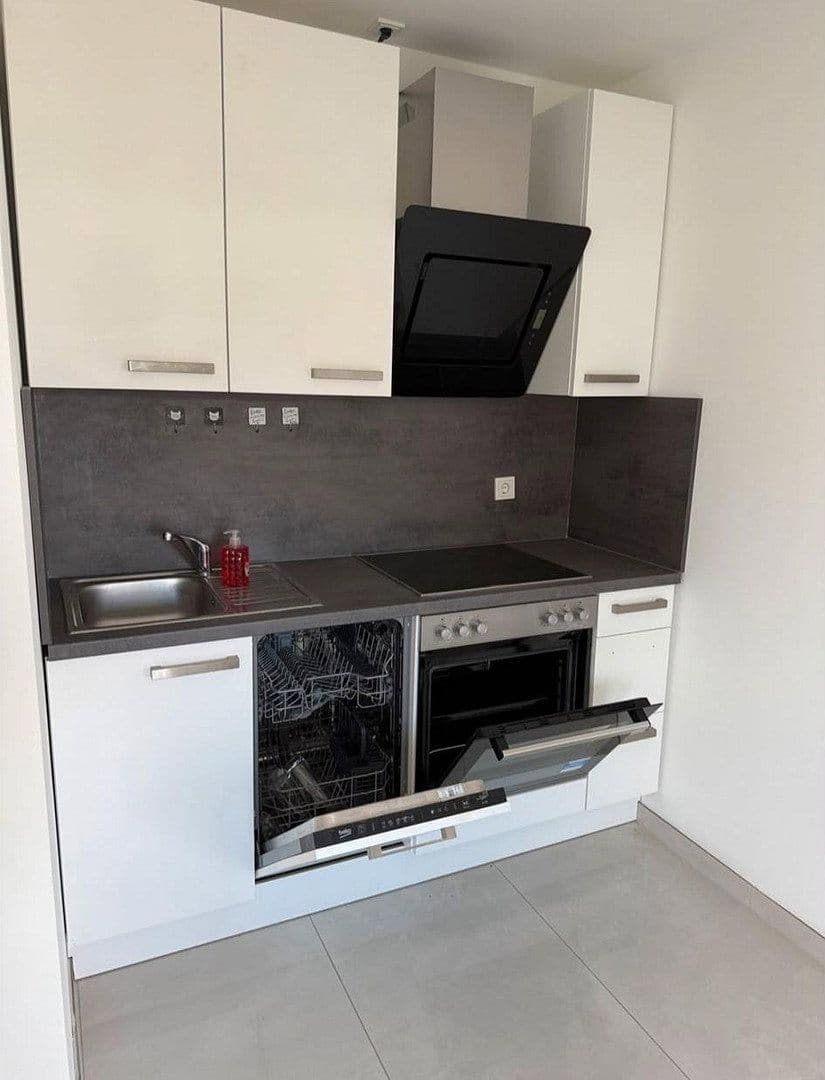 Pronájem bytu 1+1 22 m², Ponsstraße 57, Mörfelden-Walldorf, Hessen Pronájem bytu 1+1 22 m², Ponsstraße 57, Mörfelden-Walldorf, Hessen