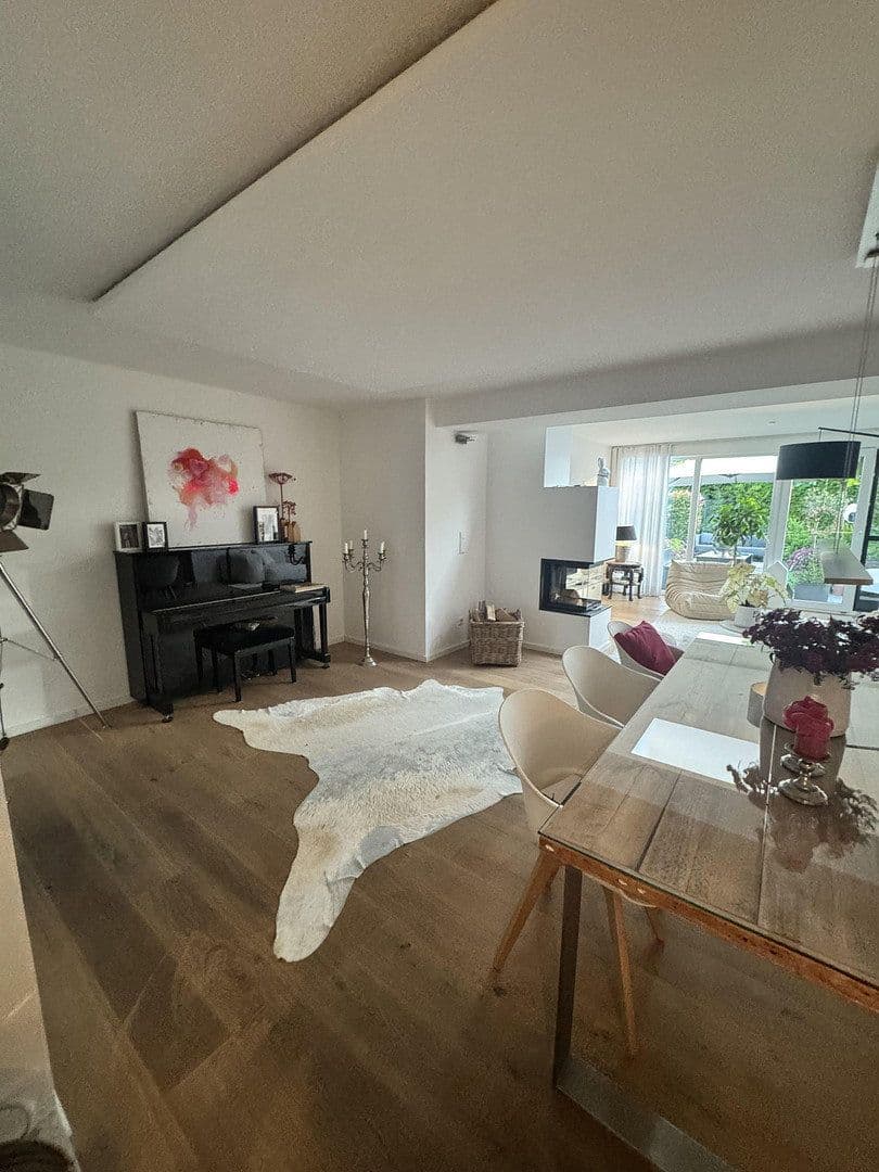 Prodej domu 138 m², pozemek 207 m², Münster, Severní Porýní-Vestfálsko Prodej domu 138 m², pozemek 207 m², Münster, Severní Porýní-Vestfálsko