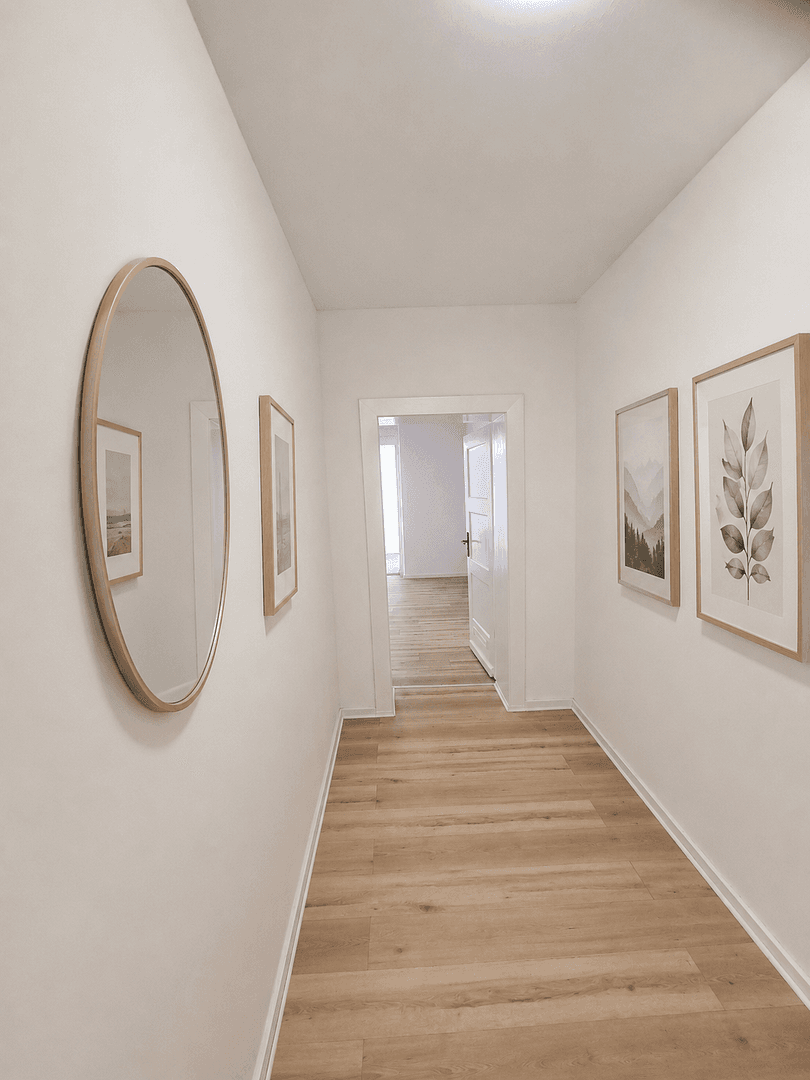 Pronájem bytu 2+1 55 m², Düsseldorf, Severní Porýní-Vestfálsko Pronájem bytu 2+1 55 m², Düsseldorf, Severní Porýní-Vestfálsko