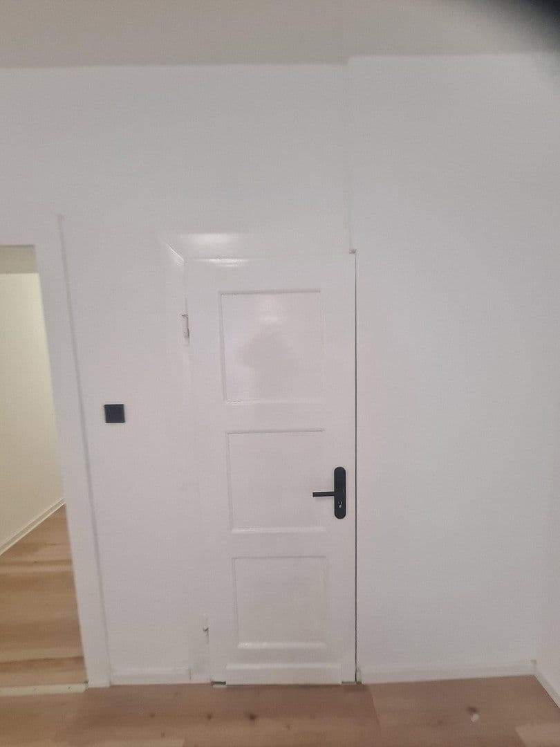 Pronájem bytu 2+1 55 m², Düsseldorf, Severní Porýní-Vestfálsko Pronájem bytu 2+1 55 m², Düsseldorf, Severní Porýní-Vestfálsko