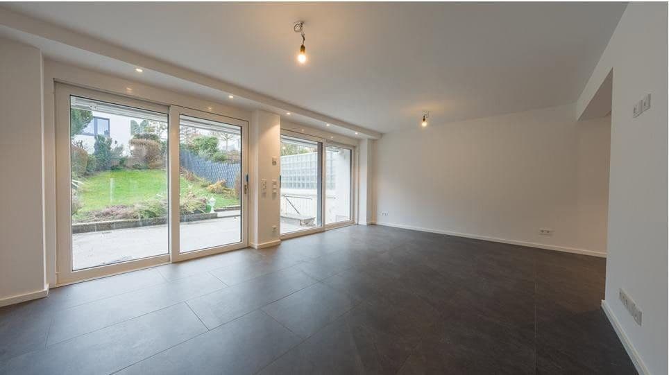 Pronájem domu 128 m², pozemek 187 m², Bad Soden am Taunus, Hessen Pronájem domu 128 m², pozemek 187 m², Bad Soden am Taunus, Hessen