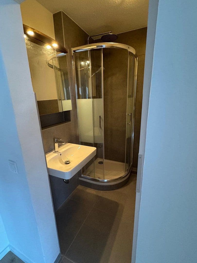 Pronájem bytu 1+1 36 m², Roritzerstraße 37, Nürnberg, Bavorsko Pronájem bytu 1+1 36 m², Roritzerstraße 37, Nürnberg, Bavorsko