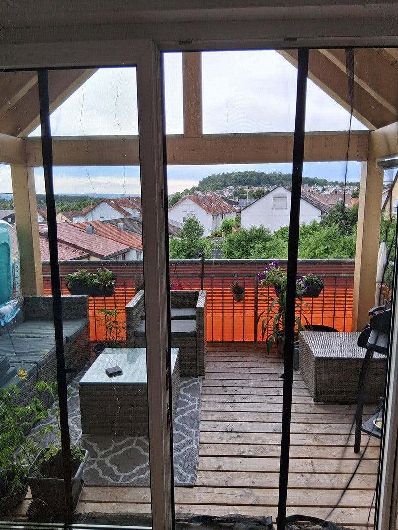Pronájem bytu 2+1 57 m², Affalterbach, Bádensko-Württembersko Pronájem bytu 2+1 57 m², Affalterbach, Bádensko-Württembersko