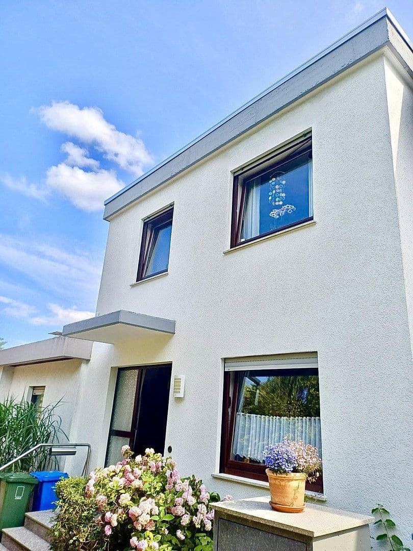 Prodej domu 110 m², pozemek 154 m², Mühltal, Hessen Prodej domu 110 m², pozemek 154 m², Mühltal, Hessen