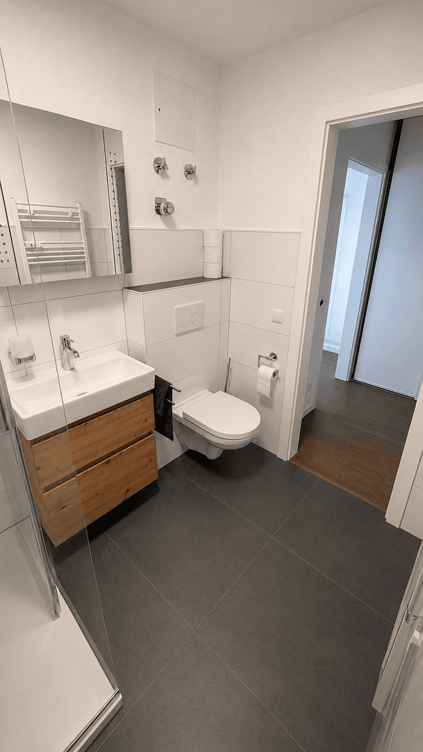 Pronájem bytu 2+1 53 m², Karl-Follen-Straße 5, Gießen, Hessen Pronájem bytu 2+1 53 m², Karl-Follen-Straße 5, Gießen, Hessen