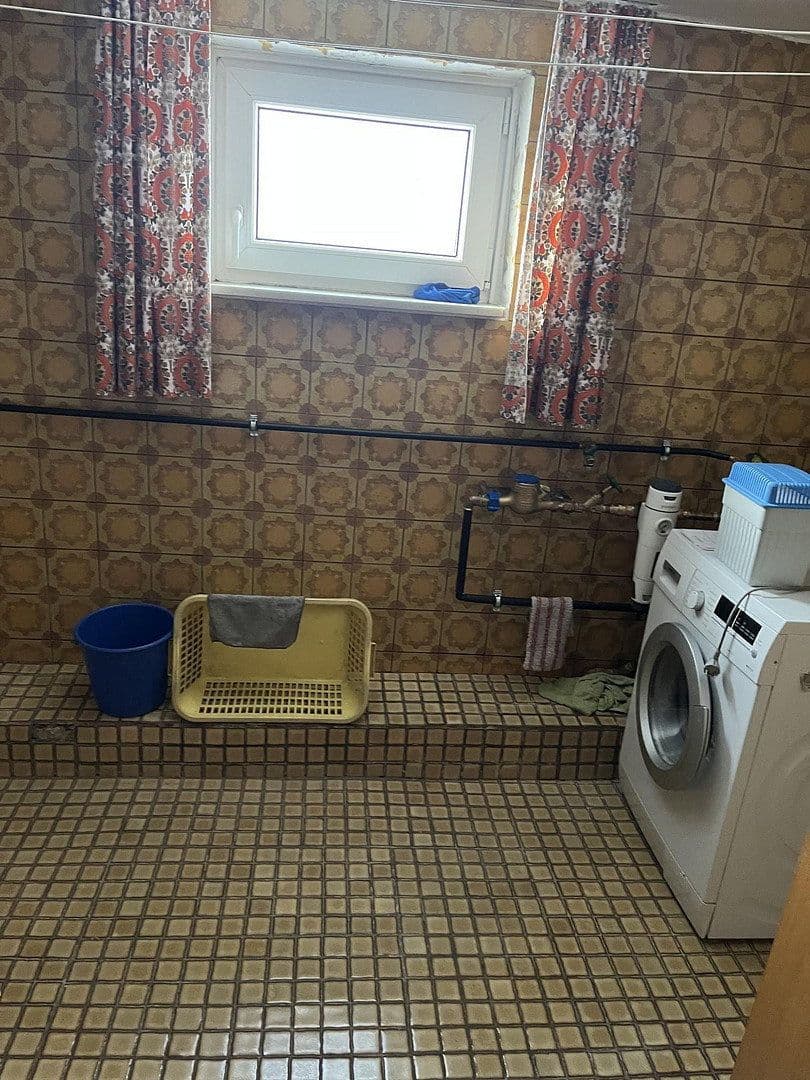 Prodej domu 120 m², pozemek 824 m², Lauterstein, Bádensko-Württembersko Prodej domu 120 m², pozemek 824 m², Lauterstein, Bádensko-Württembersko