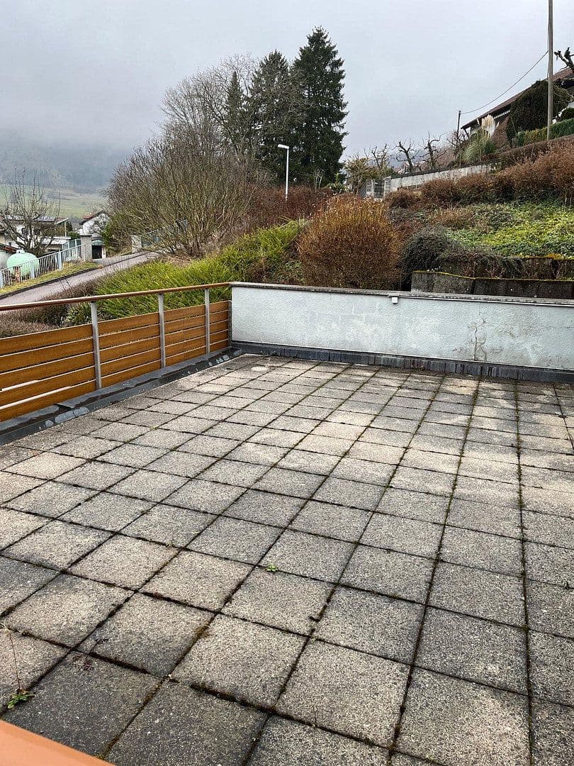 Prodej domu 120 m², pozemek 824 m², Lauterstein, Bádensko-Württembersko Prodej domu 120 m², pozemek 824 m², Lauterstein, Bádensko-Württembersko