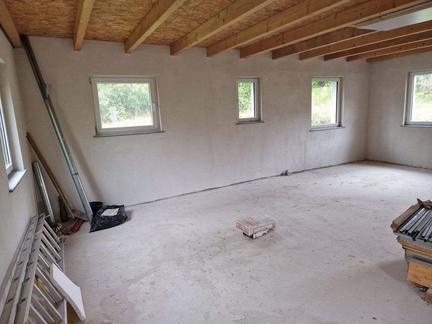 Prodej domu 80 m², pozemek 8.225 m², Hiddenhausen, Severní Porýní-Vestfálsko Prodej domu 80 m², pozemek 8.225 m², Hiddenhausen, Severní Porýní-Vestfálsko