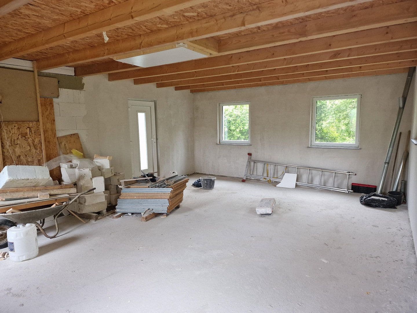 Prodej domu 80 m², pozemek 8.225 m², Hiddenhausen, Severní Porýní-Vestfálsko Prodej domu 80 m², pozemek 8.225 m², Hiddenhausen, Severní Porýní-Vestfálsko