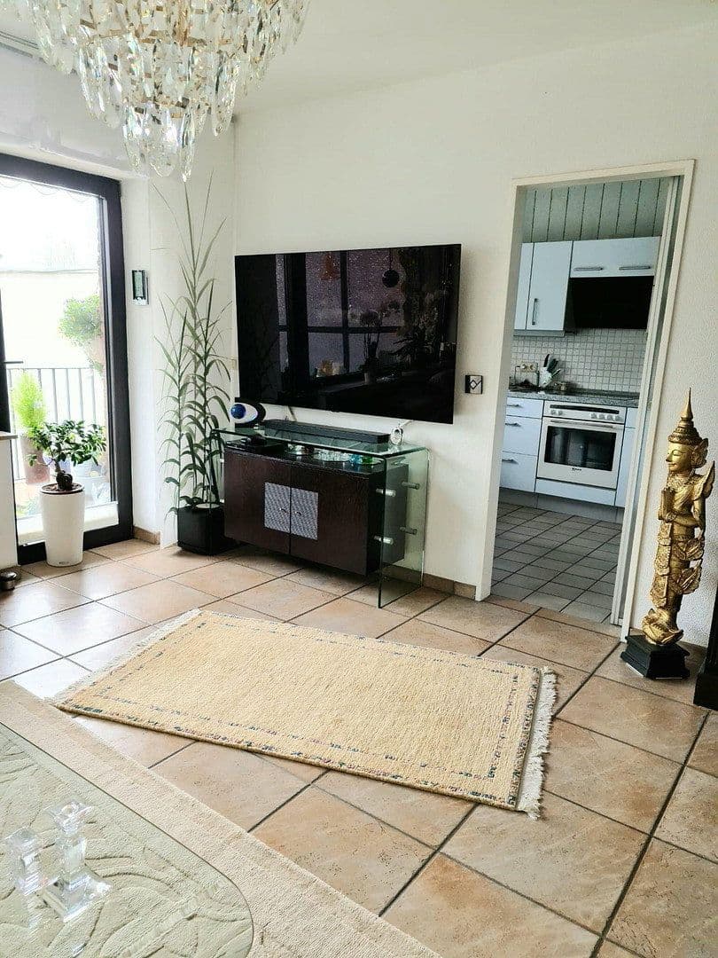 Pronájem bytu 3+1 67 m², Eickener Str. 28x, Mönchengladbach, Severní Porýní-Vestfálsko Pronájem bytu 3+1 67 m², Eickener Str. 28x, Mönchengladbach, Severní Porýní-Vestfálsko