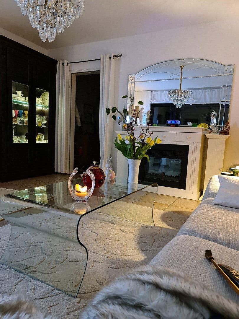 Pronájem bytu 3+1 67 m², Eickener Str. 28x, Mönchengladbach, Severní Porýní-Vestfálsko Pronájem bytu 3+1 67 m², Eickener Str. 28x, Mönchengladbach, Severní Porýní-Vestfálsko