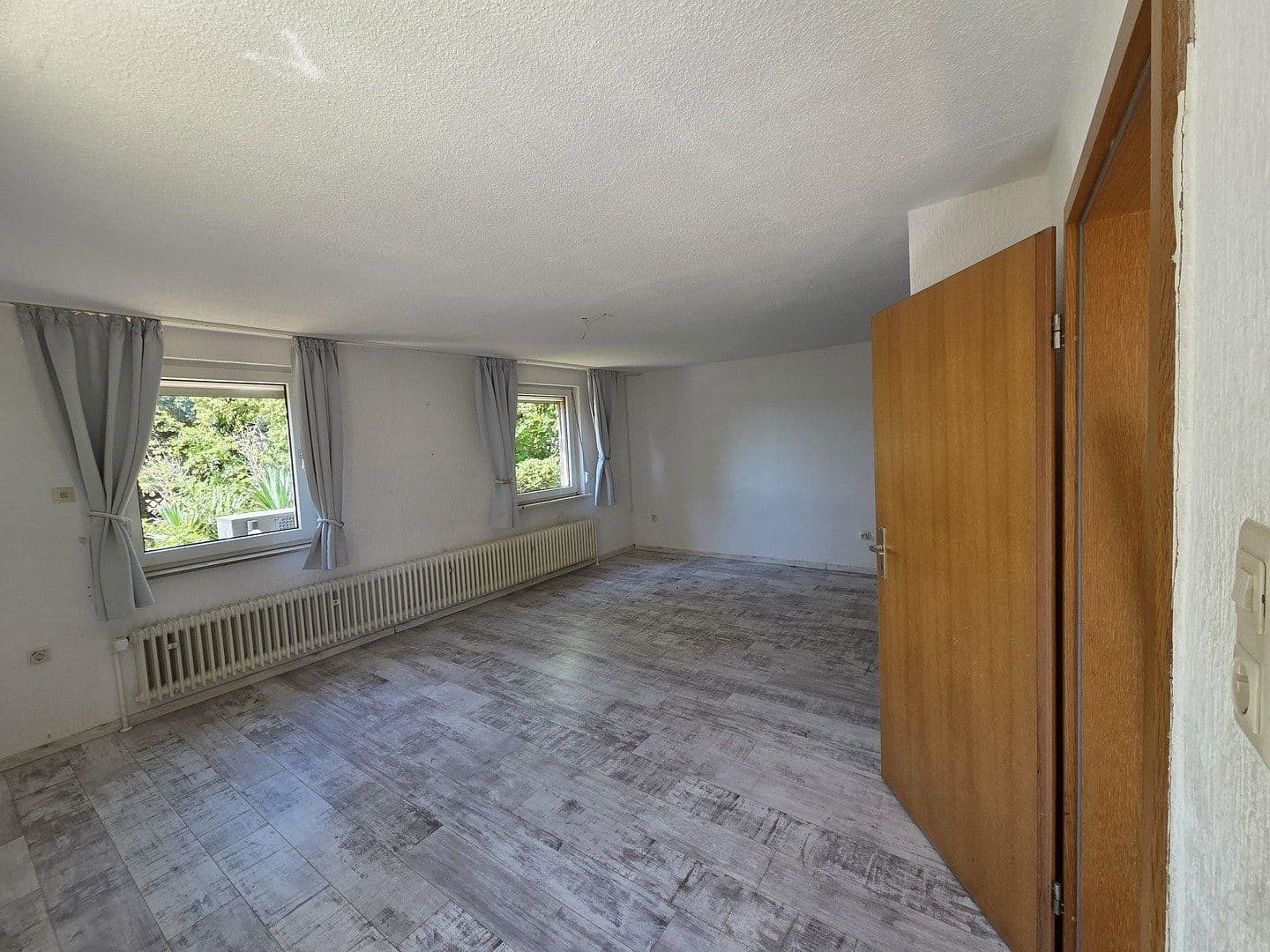Prodej domu 134 m², pozemek 911 m², Schauernheimer Straße 20, Dannstadt-Schauernheim, Porýní-Falc Prodej domu 134 m², pozemek 911 m², Schauernheimer Straße 20, Dannstadt-Schauernheim, Porýní-Falc