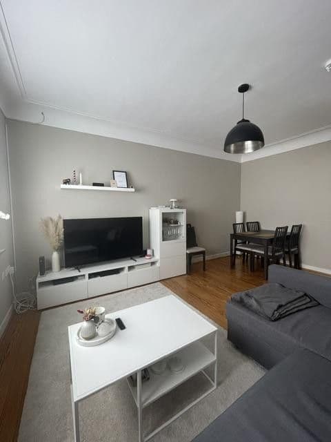 Pronájem bytu 3+1 91 m², Richardstraße 60, Düsseldorf, Severní Porýní-Vestfálsko Pronájem bytu 3+1 91 m², Richardstraße 60, Düsseldorf, Severní Porýní-Vestfálsko