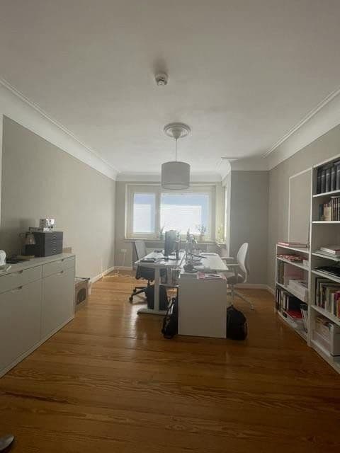 Pronájem bytu 3+1 91 m², Richardstraße 60, Düsseldorf, Severní Porýní-Vestfálsko Pronájem bytu 3+1 91 m², Richardstraße 60, Düsseldorf, Severní Porýní-Vestfálsko