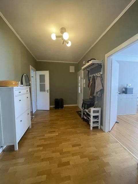 Pronájem bytu 3+1 91 m², Richardstraße 60, Düsseldorf, Severní Porýní-Vestfálsko Pronájem bytu 3+1 91 m², Richardstraße 60, Düsseldorf, Severní Porýní-Vestfálsko
