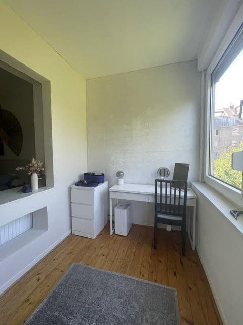 Pronájem bytu 3+1 91 m², Richardstraße 60, Düsseldorf, Severní Porýní-Vestfálsko Pronájem bytu 3+1 91 m², Richardstraße 60, Düsseldorf, Severní Porýní-Vestfálsko