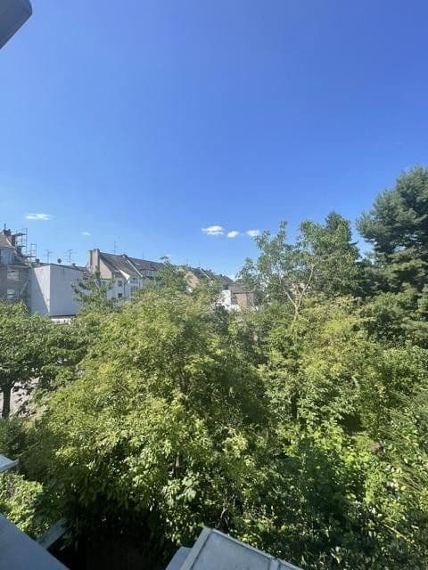 Pronájem bytu 3+1 91 m², Richardstraße 60, Düsseldorf, Severní Porýní-Vestfálsko Pronájem bytu 3+1 91 m², Richardstraße 60, Düsseldorf, Severní Porýní-Vestfálsko