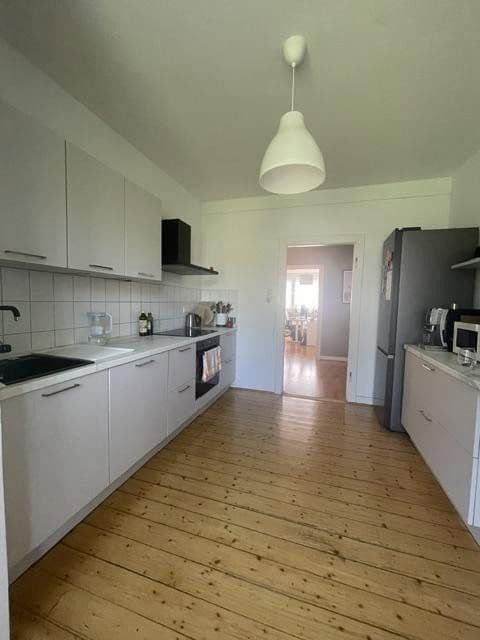 Pronájem bytu 3+1 91 m², Richardstraße 60, Düsseldorf, Severní Porýní-Vestfálsko Pronájem bytu 3+1 91 m², Richardstraße 60, Düsseldorf, Severní Porýní-Vestfálsko