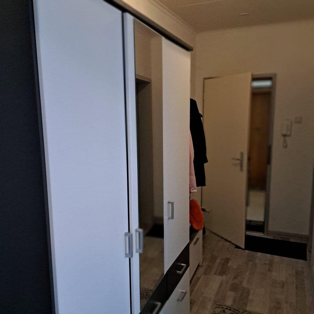 Pronájem bytu 1+1 36 m², Bottrop, Severní Porýní-Vestfálsko Pronájem bytu 1+1 36 m², Bottrop, Severní Porýní-Vestfálsko