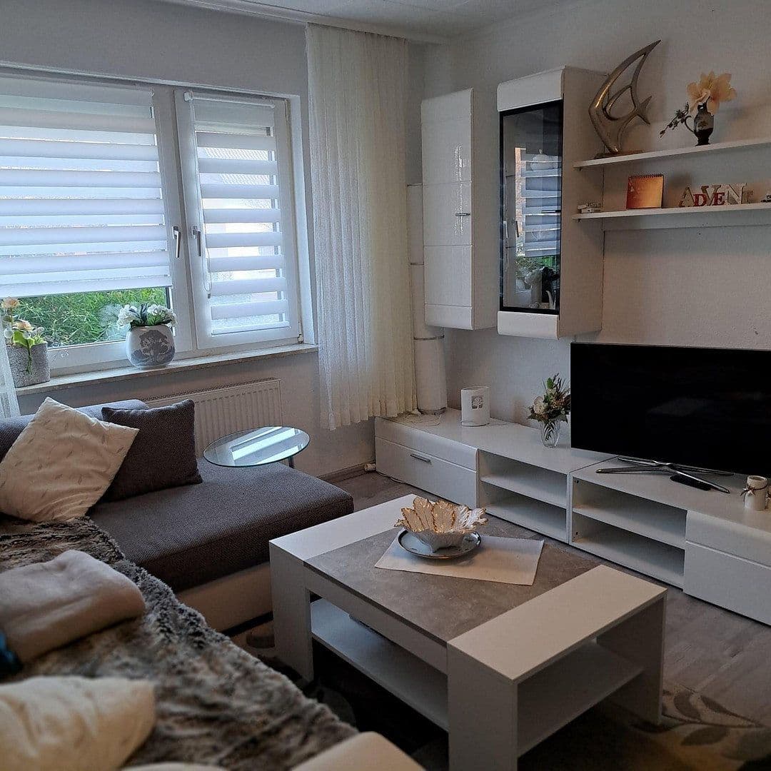 Pronájem bytu 1+1 36 m², Bottrop, Severní Porýní-Vestfálsko Pronájem bytu 1+1 36 m², Bottrop, Severní Porýní-Vestfálsko