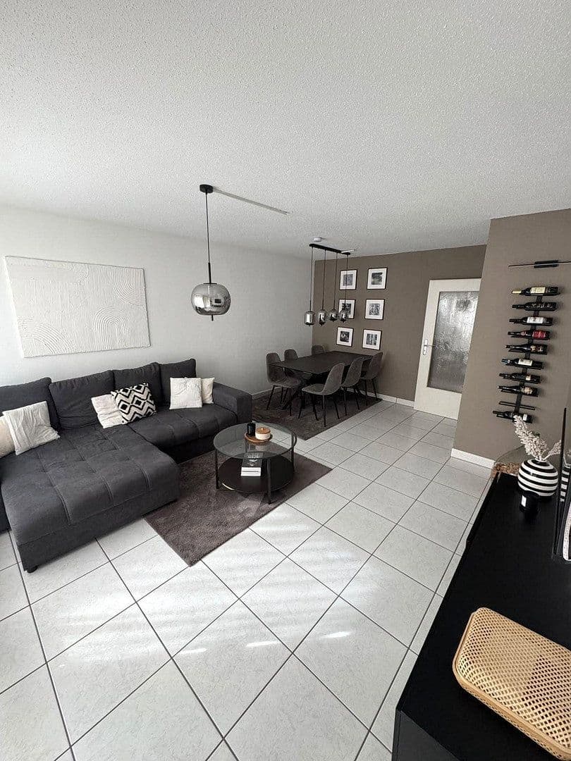Pronájem bytu 2+1 60 m², Schleiermacherstraße 43b, Augsburg, Bavorsko Pronájem bytu 2+1 60 m², Schleiermacherstraße 43b, Augsburg, Bavorsko