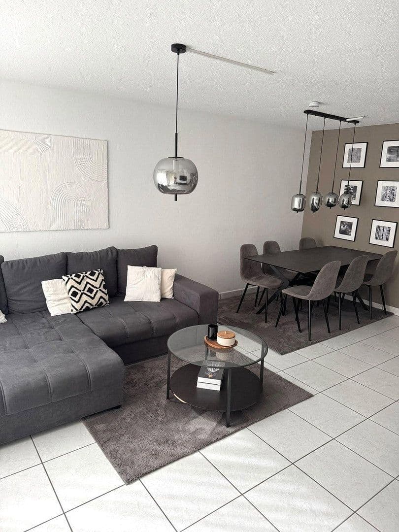 Pronájem bytu 2+1 60 m², Schleiermacherstraße 43b, Augsburg, Bavorsko Pronájem bytu 2+1 60 m², Schleiermacherstraße 43b, Augsburg, Bavorsko