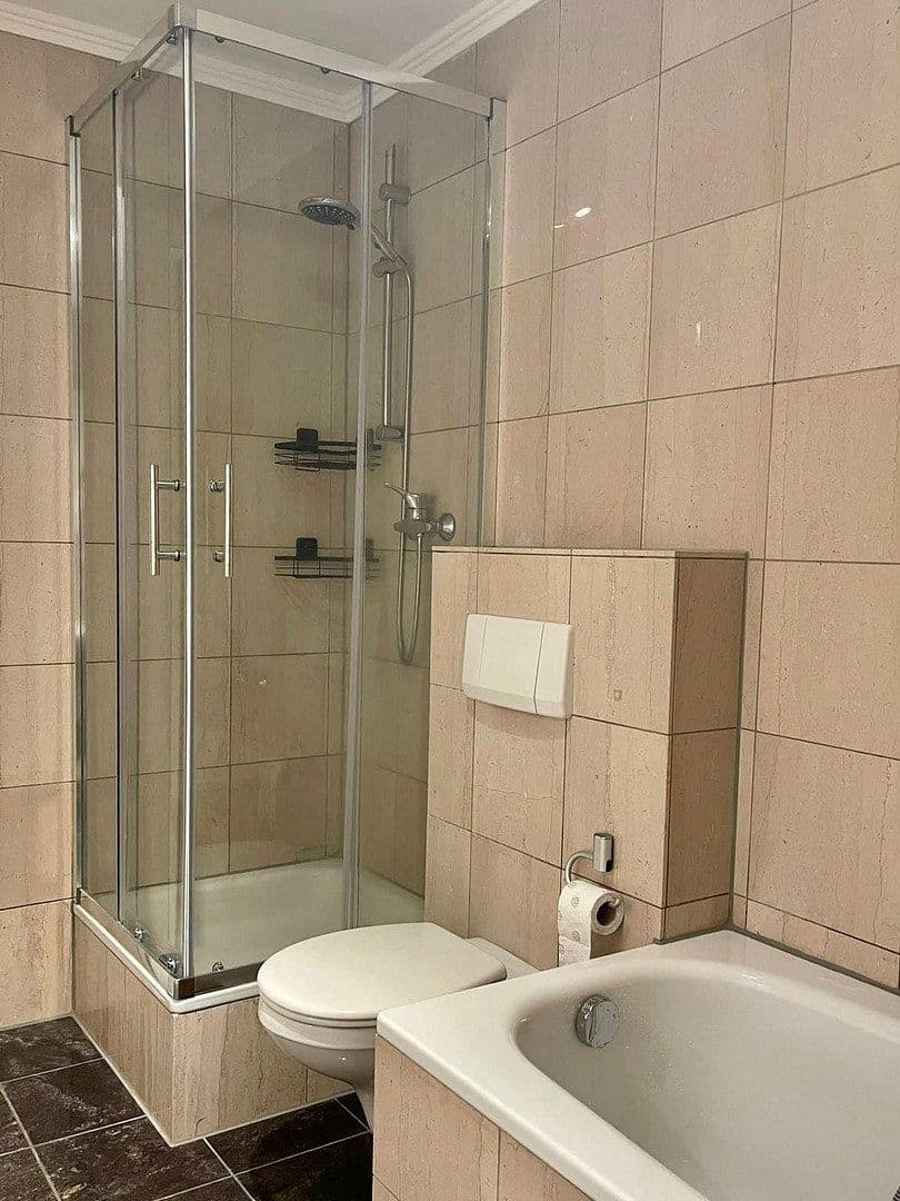 Pronájem bytu 1+1 57 m², Steinerstrasse 3, Bonn-Beuel, Severní Porýní-Vestfálsko Pronájem bytu 1+1 57 m², Steinerstrasse 3, Bonn-Beuel, Severní Porýní-Vestfálsko
