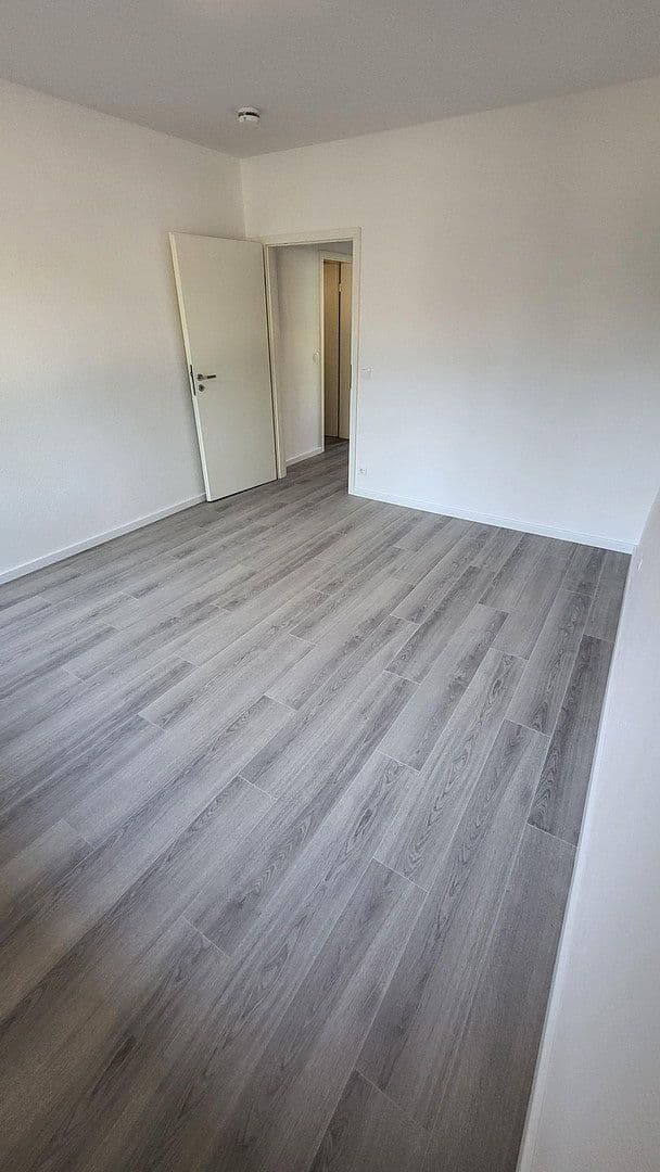 Prodej bytu 4+1 89 m², Elmshorner Straße 15, Pinneberg, Šlesvicko-Holštýnsko Prodej bytu 4+1 89 m², Elmshorner Straße 15, Pinneberg, Šlesvicko-Holštýnsko