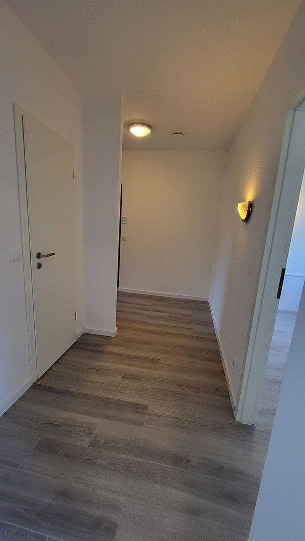 Prodej bytu 4+1 89 m², Elmshorner Straße 15, Pinneberg, Šlesvicko-Holštýnsko Prodej bytu 4+1 89 m², Elmshorner Straße 15, Pinneberg, Šlesvicko-Holštýnsko