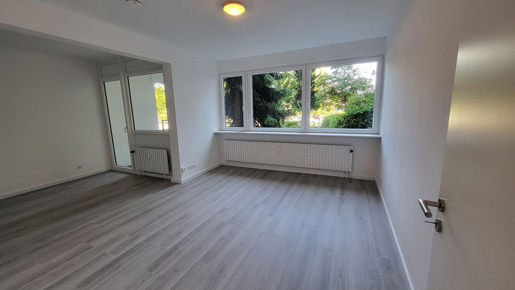Prodej bytu 4+1 89 m², Elmshorner Straße 15, Pinneberg, Šlesvicko-Holštýnsko Prodej bytu 4+1 89 m², Elmshorner Straße 15, Pinneberg, Šlesvicko-Holštýnsko