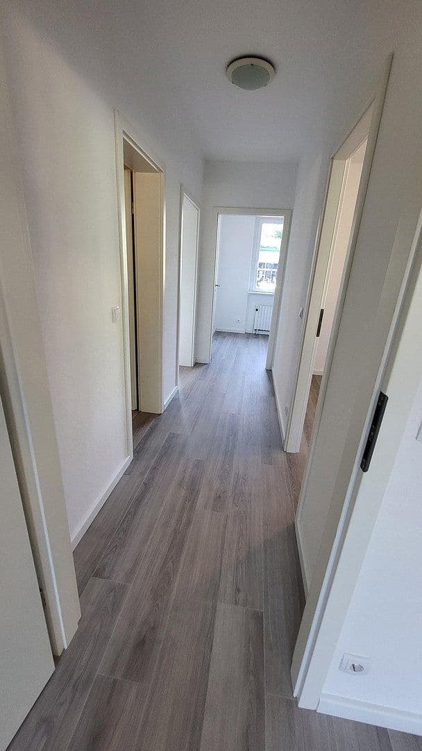 Prodej bytu 4+1 89 m², Elmshorner Straße 15, Pinneberg, Šlesvicko-Holštýnsko Prodej bytu 4+1 89 m², Elmshorner Straße 15, Pinneberg, Šlesvicko-Holštýnsko