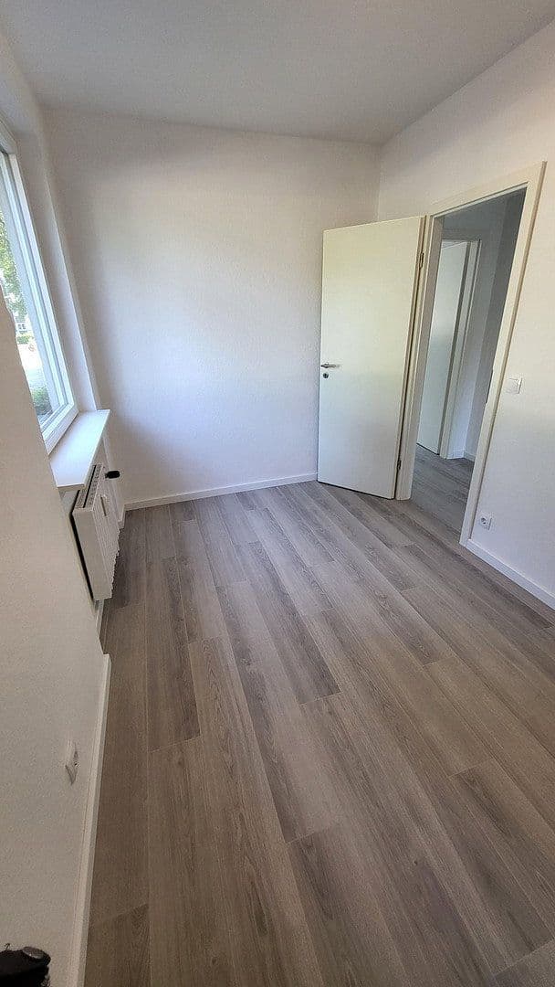 Prodej bytu 4+1 89 m², Elmshorner Straße 15, Pinneberg, Šlesvicko-Holštýnsko Prodej bytu 4+1 89 m², Elmshorner Straße 15, Pinneberg, Šlesvicko-Holštýnsko