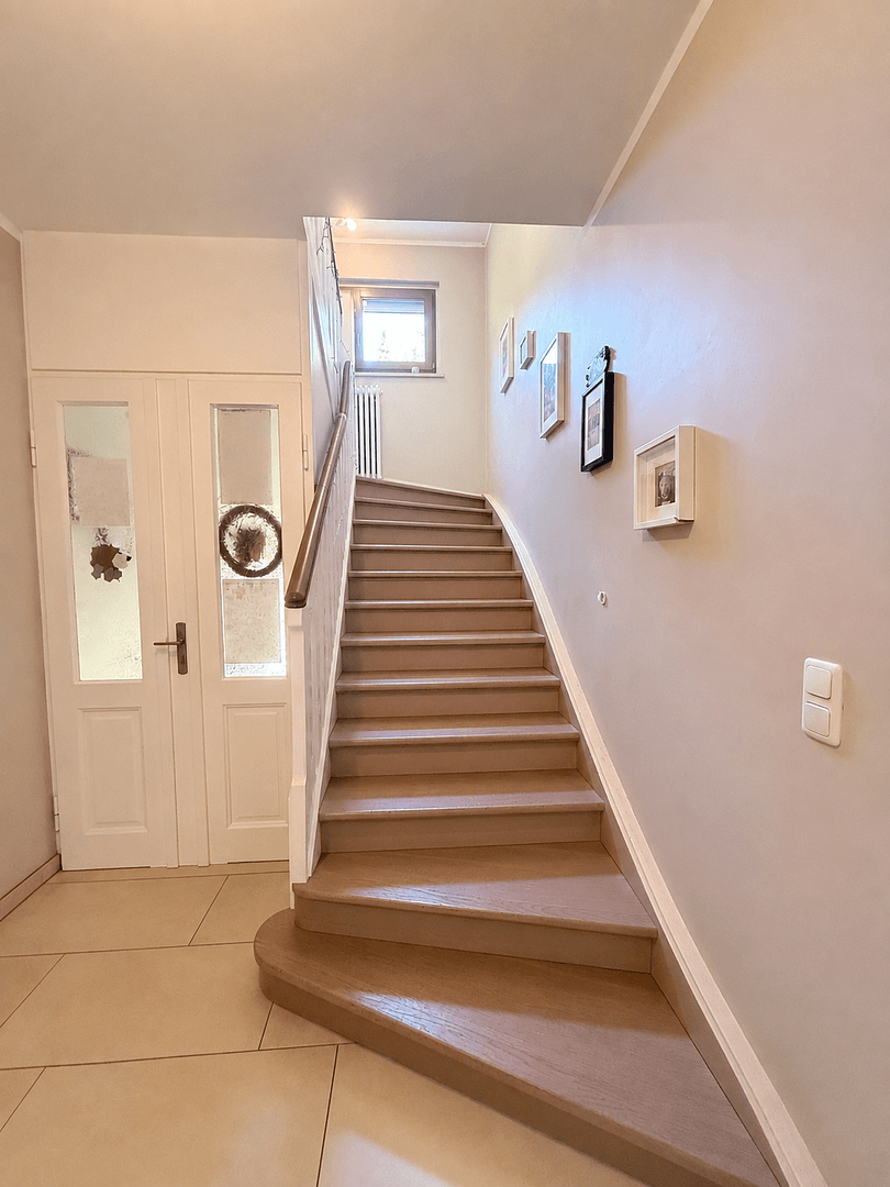 Prodej domu 145 m², pozemek 2.040 m², Radebeul, Sasko Prodej domu 145 m², pozemek 2.040 m², Radebeul, Sasko