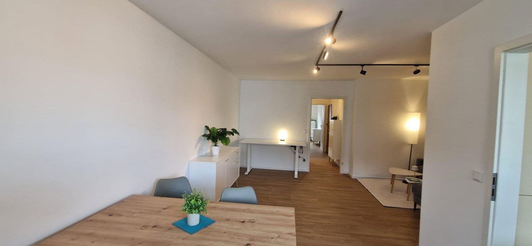 Pronájem bytu 2+kk 55 m², Emilienstr. 6, Nürnberg, Bavorsko Pronájem bytu 2+kk 55 m², Emilienstr. 6, Nürnberg, Bavorsko