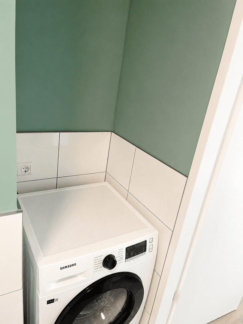 Pronájem bytu 3+1 42 m², Erich-Weinert-Str. 135A, Berlin-Prenzlauer Berg, Berlín Pronájem bytu 3+1 42 m², Erich-Weinert-Str. 135A, Berlin-Prenzlauer Berg, Berlín