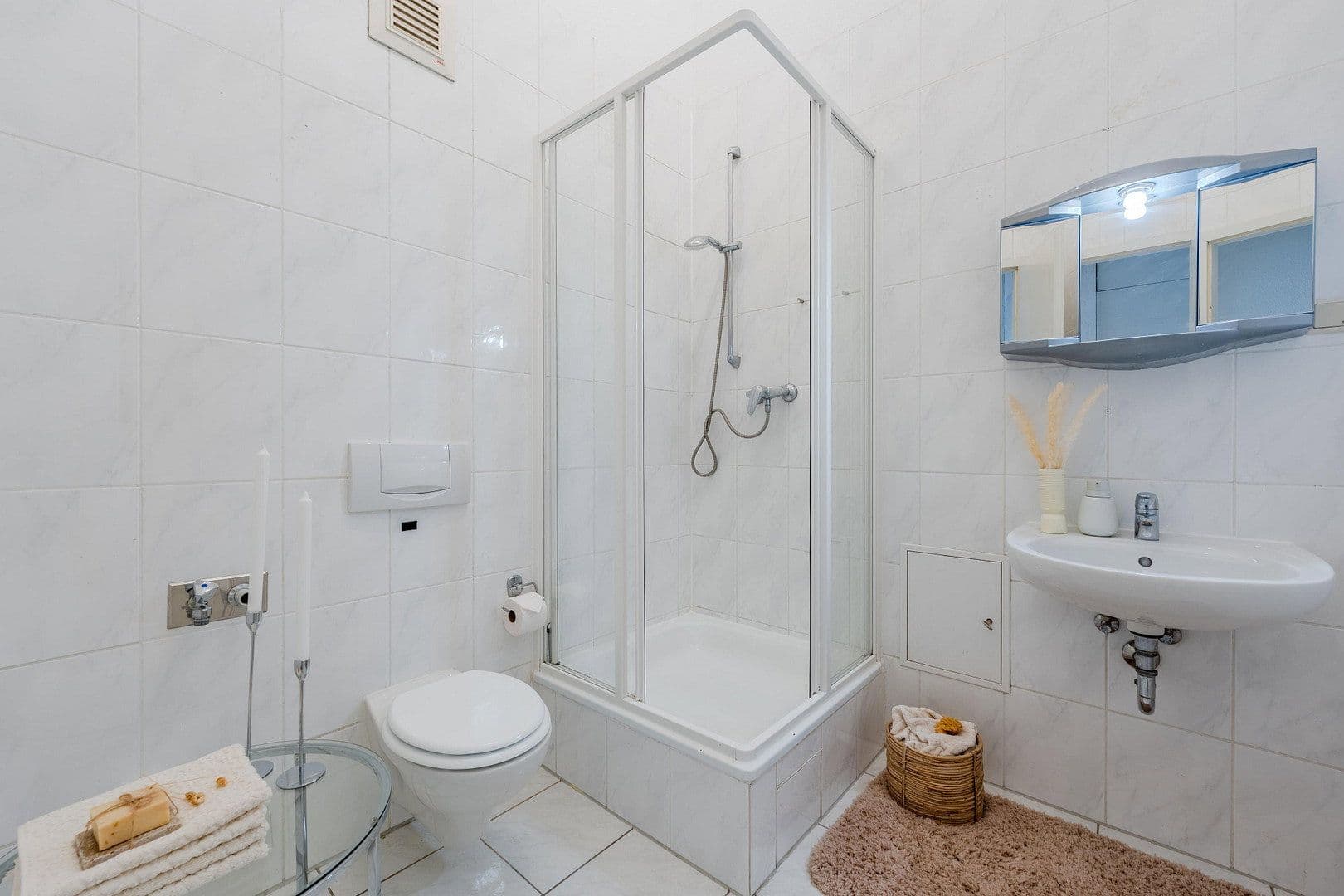 Prodej bytu 2+1 49 m², Wendenschlossstrasse 312a, Berlin, Berlín Prodej bytu 2+1 49 m², Wendenschlossstrasse 312a, Berlin, Berlín