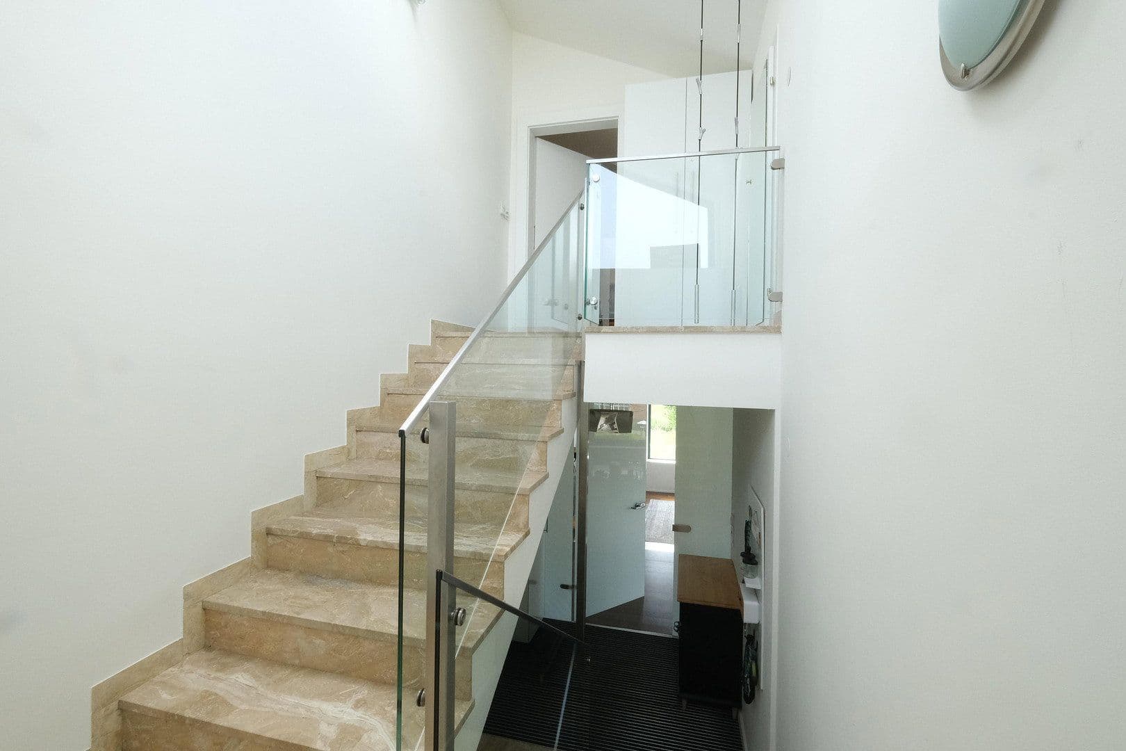 Prodej domu 398 m², pozemek 1.355 m², Reichertshausen, Bavorsko Prodej domu 398 m², pozemek 1.355 m², Reichertshausen, Bavorsko