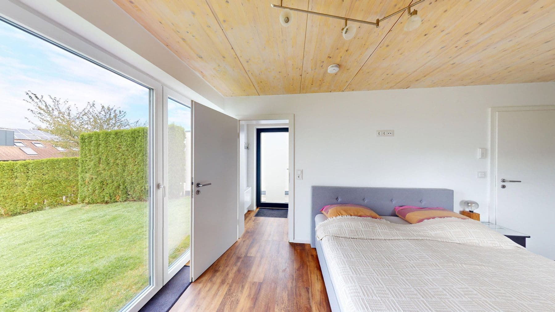Prodej domu 398 m², pozemek 1.355 m², Reichertshausen, Bavorsko Prodej domu 398 m², pozemek 1.355 m², Reichertshausen, Bavorsko