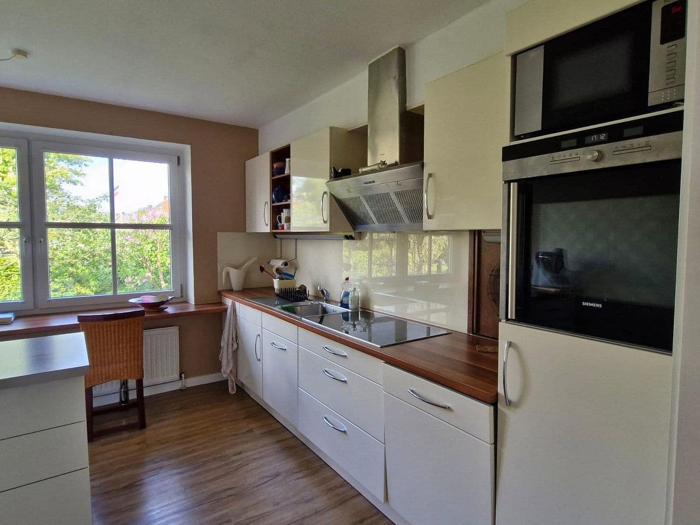 Prodej domu 190 m², pozemek 905 m², Weberkamp 6, Grube, Šlesvicko-Holštýnsko Prodej domu 190 m², pozemek 905 m², Weberkamp 6, Grube, Šlesvicko-Holštýnsko