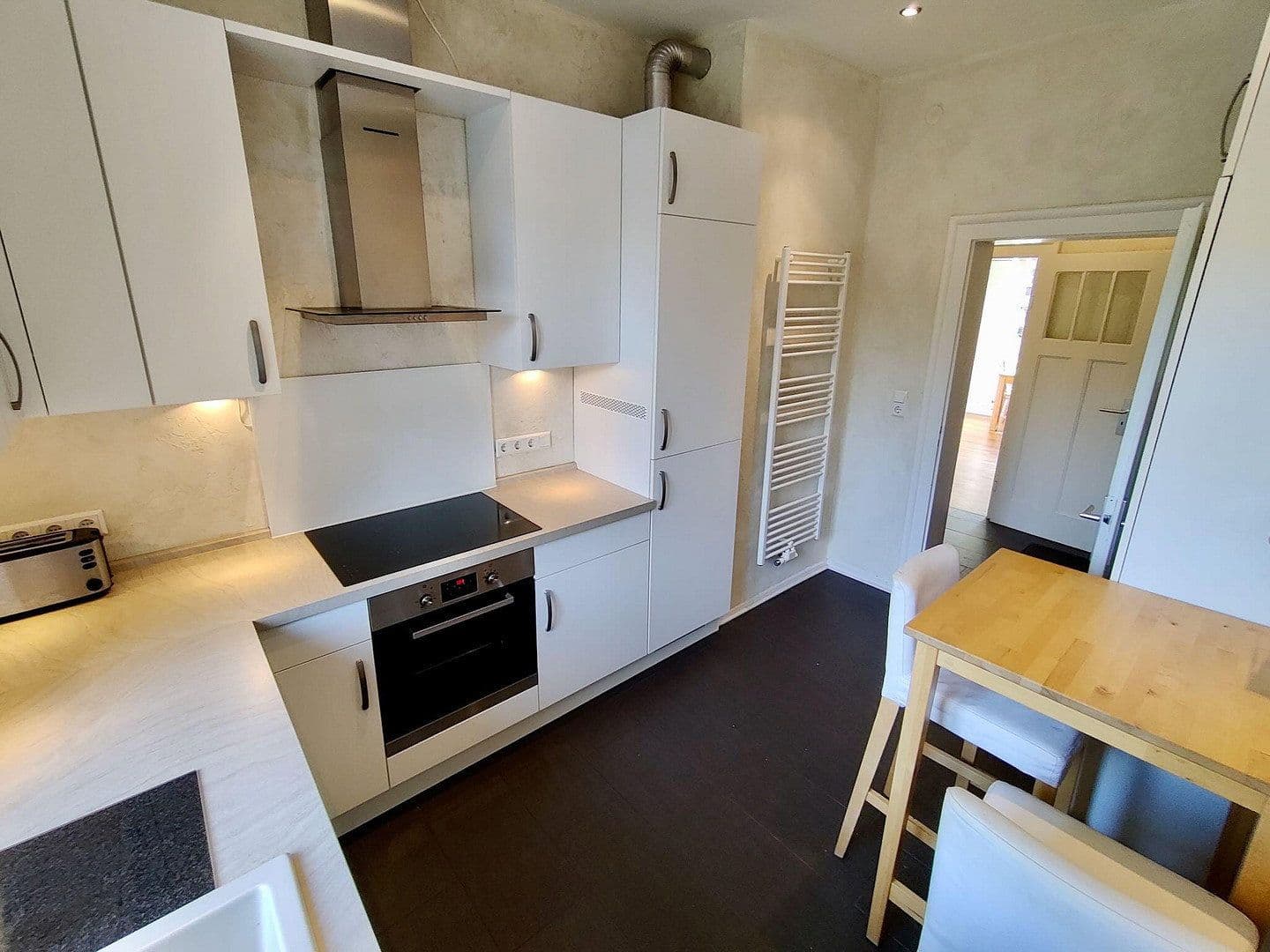 Prodej bytu 3+1 75 m², Bischofsholer Damm 22, Hannover, Dolní Sasko Prodej bytu 3+1 75 m², Bischofsholer Damm 22, Hannover, Dolní Sasko